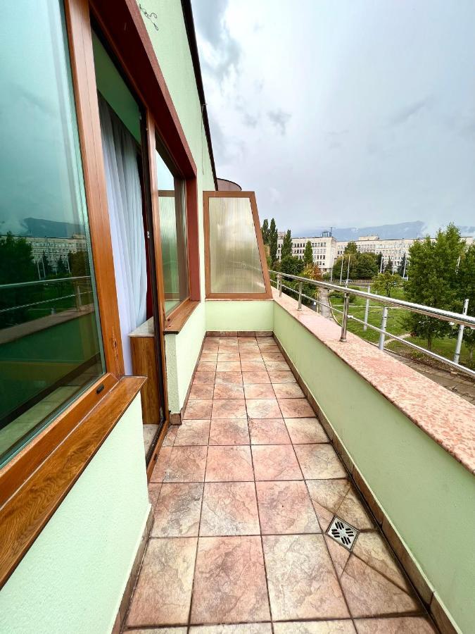 Family Hotel 007 Sófia Exterior foto